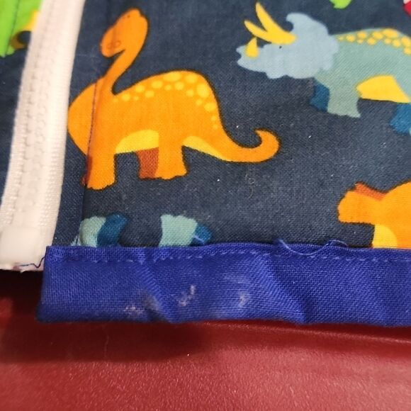 Hand-Crafted Unisex Weighted Dinosaur Hooded Vest - Picture 10 of 11